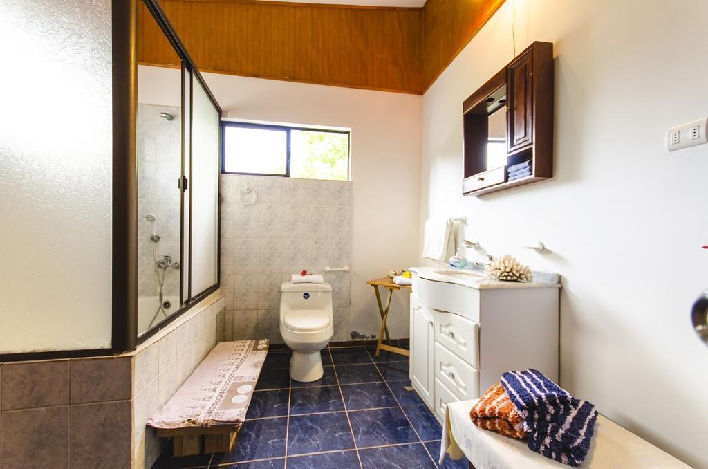 Cabanas Moai Χάνγκα Ρόα Εξωτερικό φωτογραφία